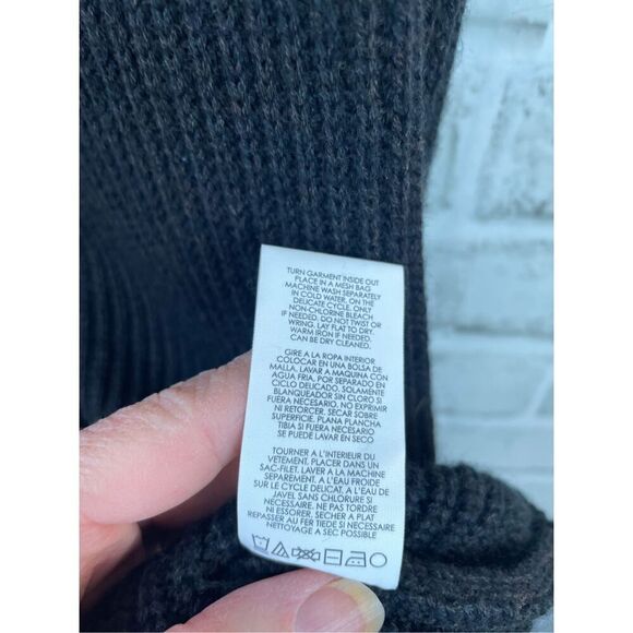 Cabi Uptown Sweater Dress - Picture 5 of 6